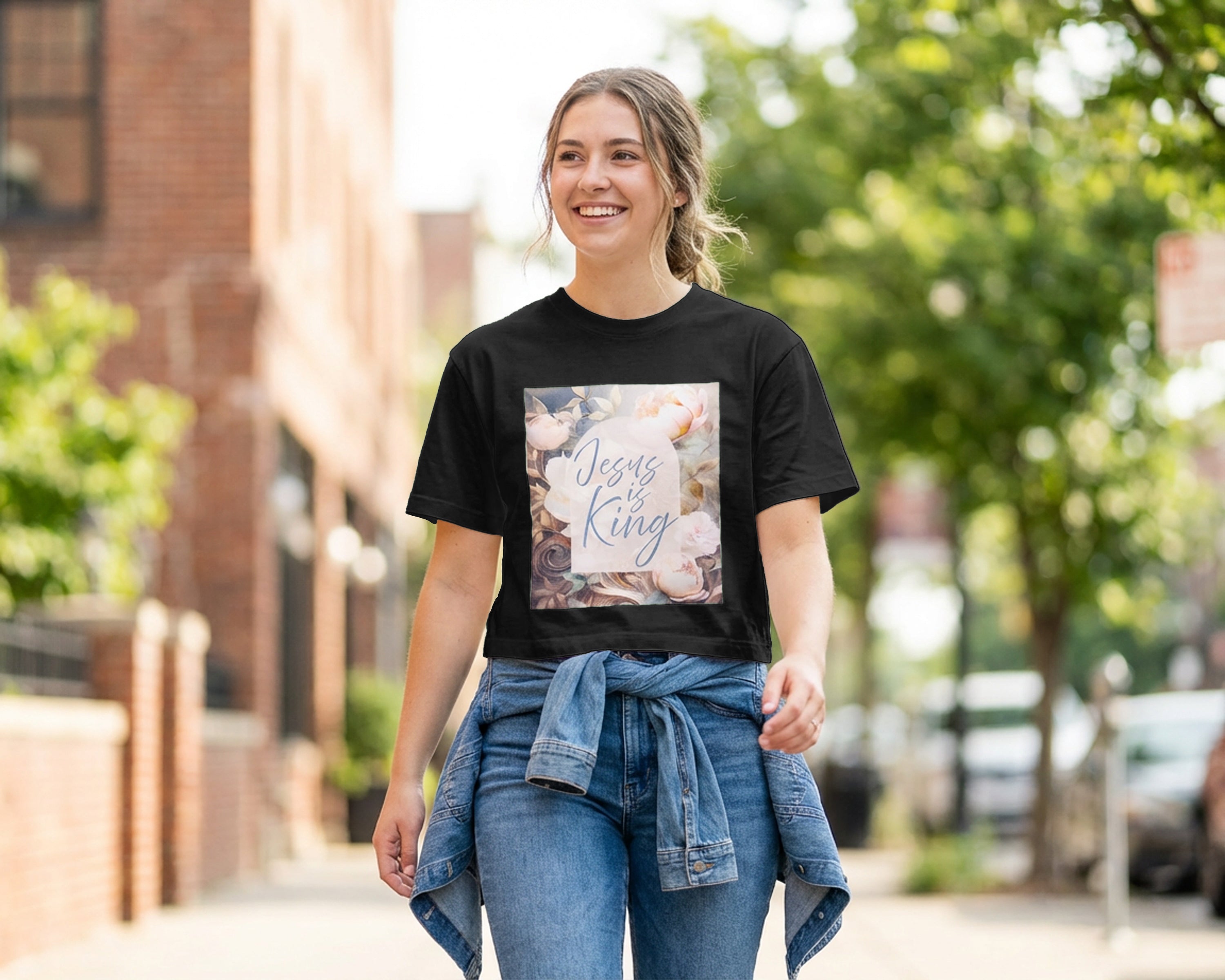 Jesus is King, Signature Graphic Tee [Women’s Cropped Boxy]